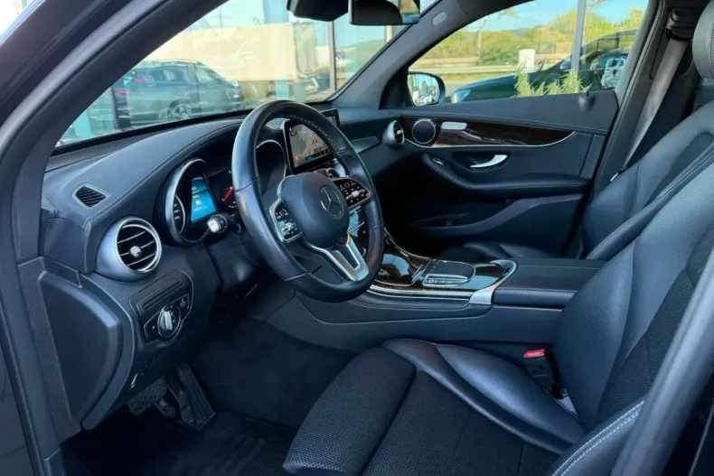 Mercedes-Benz GLC 300 din 2020 cu 80.700 km - oferta MER117886 - foto 5