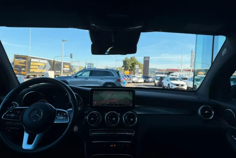 Mercedes-Benz GLC 300 din 2020 cu 80.700 km - oferta MER117886 - foto 7