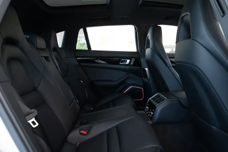 Porsche Panamera din 2023 cu 23.500 km - oferta POR117889 - foto 11