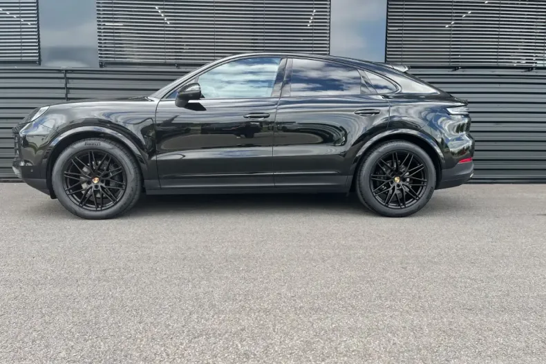 Porsche Cayenne din 2023 cu 17.800 km - oferta POR117890 - foto 6