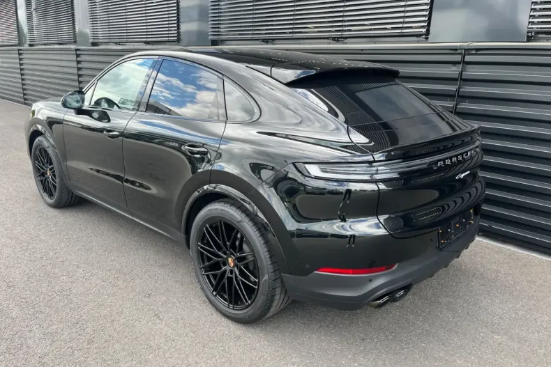 Porsche Cayenne din 2023 cu 17.800 km - oferta POR117890 - foto 7