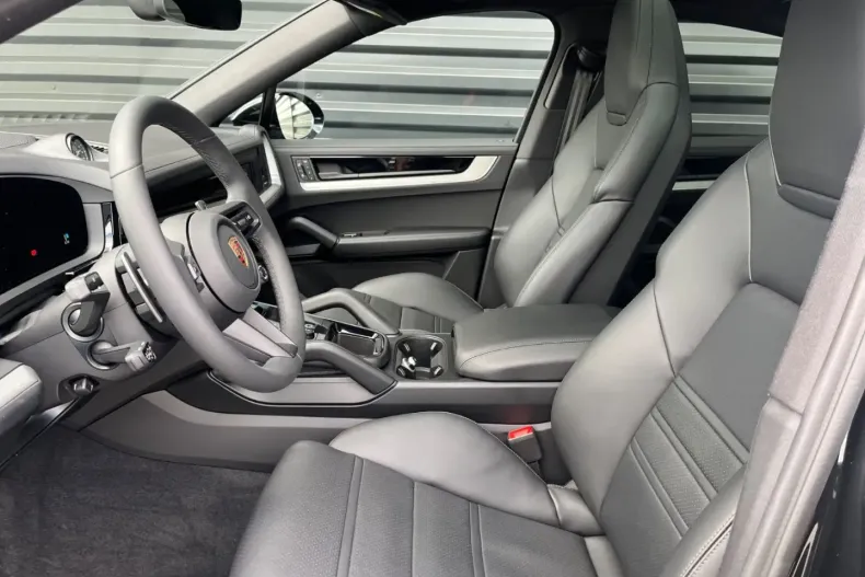 Porsche Cayenne din 2023 cu 17.800 km - oferta POR117890 - foto 12