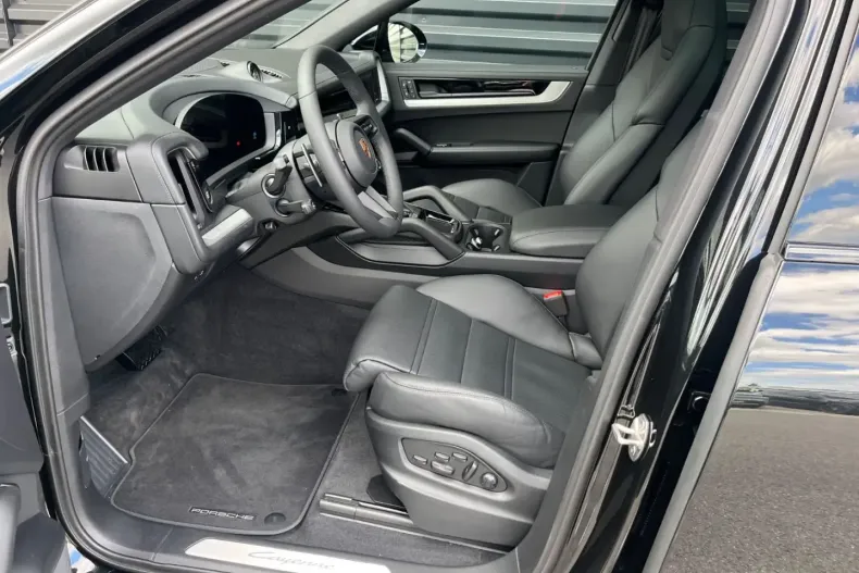 Porsche Cayenne din 2023 cu 17.800 km - oferta POR117890 - foto 14