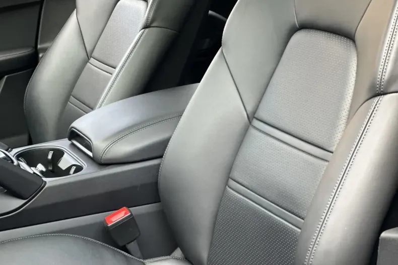 Porsche Cayenne din 2023 cu 23.400 km - oferta POR117893 - foto 4