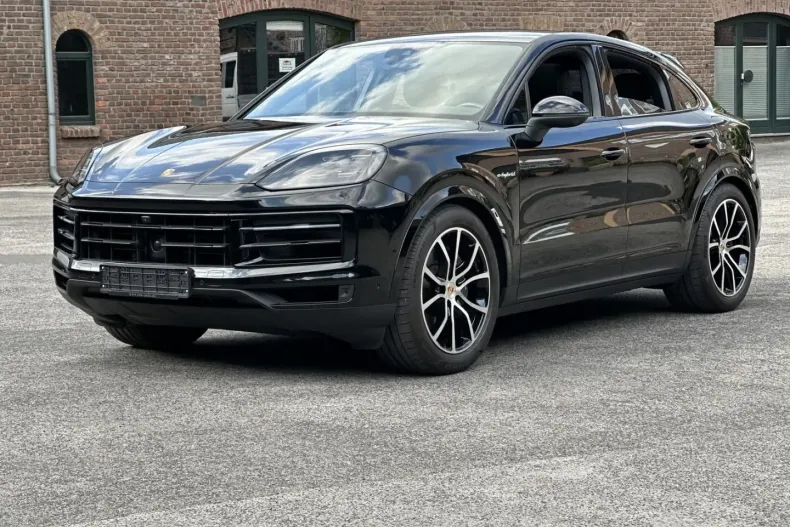 Porsche Cayenne din 2023 cu 23.400 km - oferta POR117893 - foto 7
