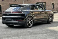 Porsche Cayenne din 2023 cu 23.400 km - oferta POR117893 - foto 15