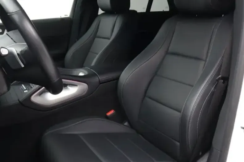 Mercedes-Benz GLE 300 din 2024 cu 26.300 km - oferta MER117904 - foto 9