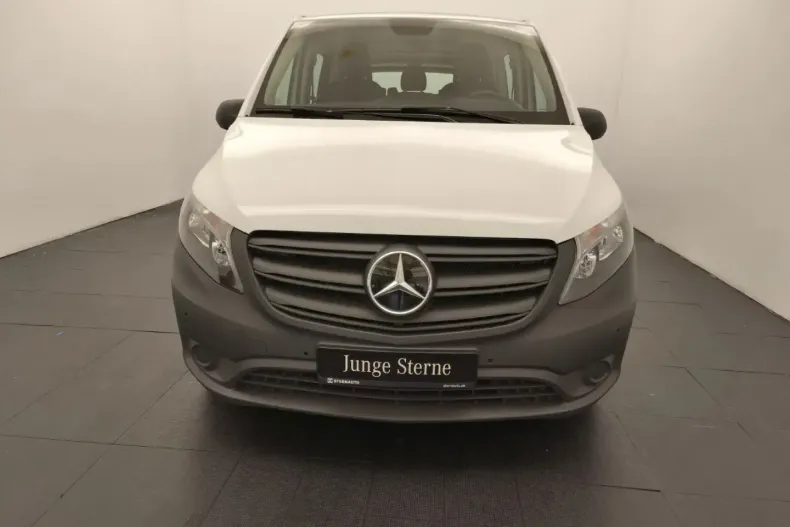 Mercedes-Benz Vito din 2023 cu 41.820 km - oferta MER117906 - foto 2