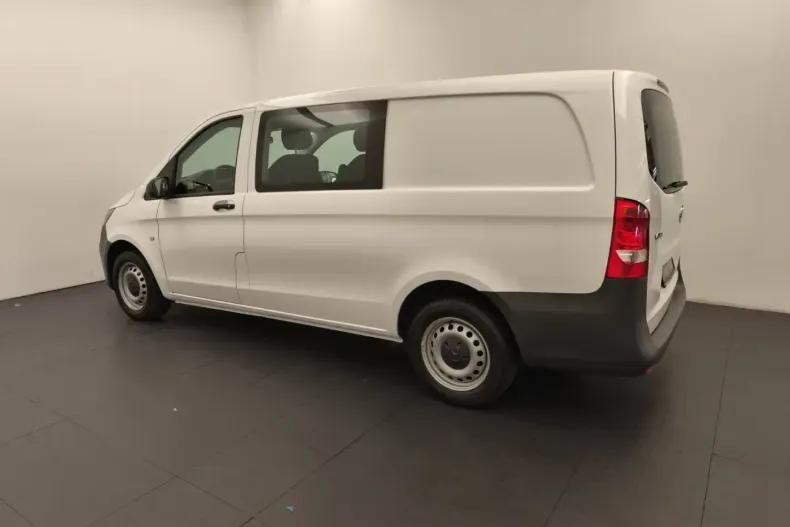 Mercedes-Benz Vito din 2023 cu 41.820 km - oferta MER117906 - foto 7