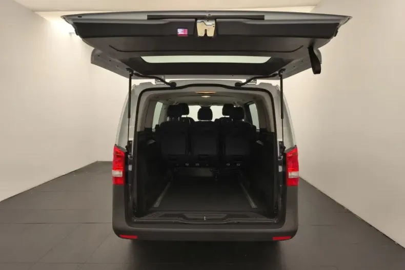 Mercedes-Benz Vito din 2023 cu 41.820 km - oferta MER117906 - foto 8