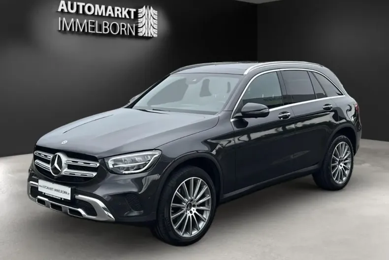 Mercedes-Benz GLC 300 din 2022 cu 52.903 km - oferta MER117915 - foto 4