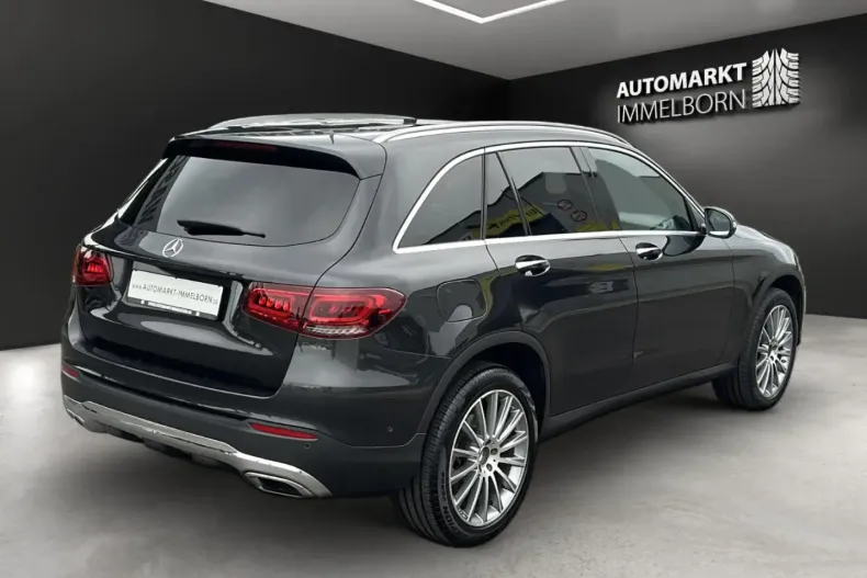 Mercedes-Benz GLC 300 din 2022 cu 52.903 km - oferta MER117915 - foto 5