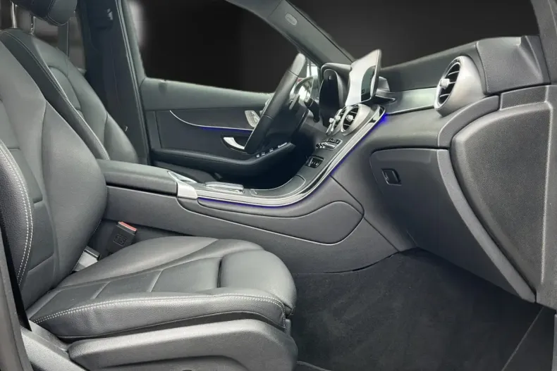 Mercedes-Benz GLC 300 din 2022 cu 52.903 km - oferta MER117915 - foto 15