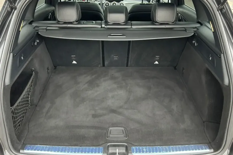 Mercedes-Benz GLC 300 din 2022 cu 52.903 km - oferta MER117915 - foto 22