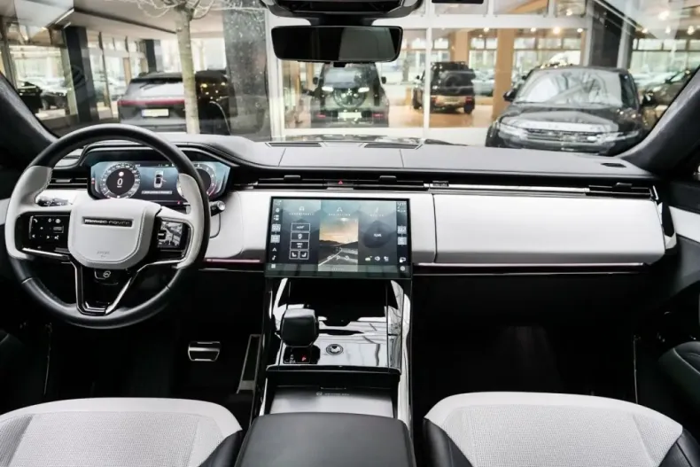 Land Rover Range Rover Sport din 2024 cu 20.374 km - oferta LAN117917 - foto 6