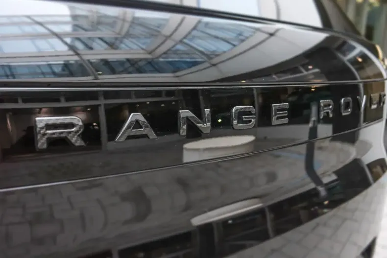 Land Rover Range Rover Sport din 2024 cu 20.374 km - oferta LAN117917 - foto 14