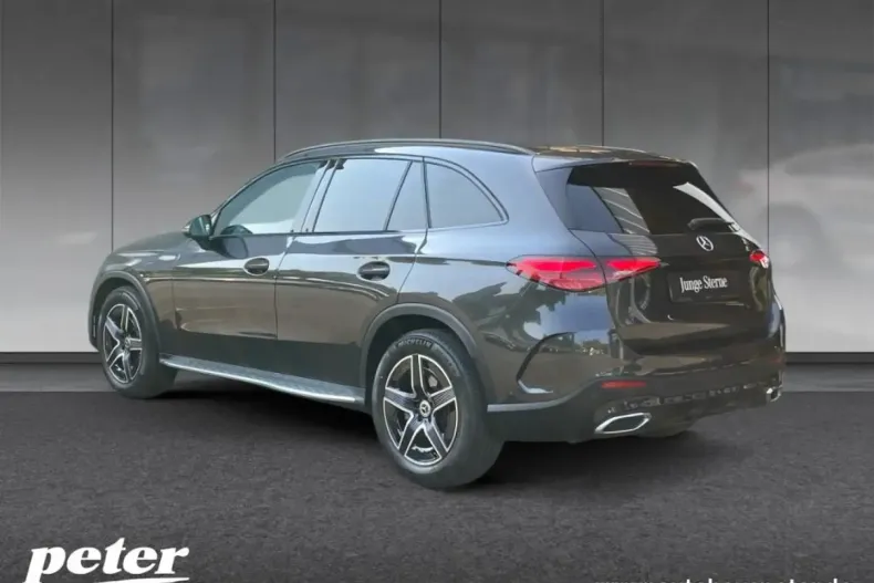 Mercedes-Benz GLC 200 din 2023 cu 37.498 km - oferta MER117918 - foto 3