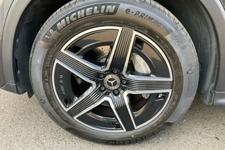 Mercedes-Benz GLC 200 din 2023 cu 37.498 km - oferta MER117918 - foto 6