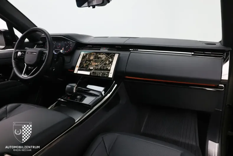 Land Rover Range Rover Sport din 2024 cu 5.703 km - oferta LAN117921 - foto 27