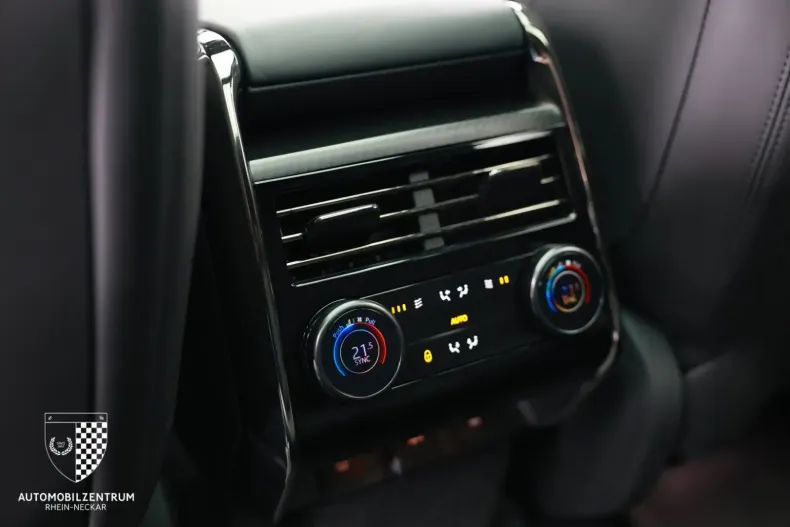 Land Rover Range Rover Sport din 2024 cu 5.703 km - oferta LAN117921 - foto 35