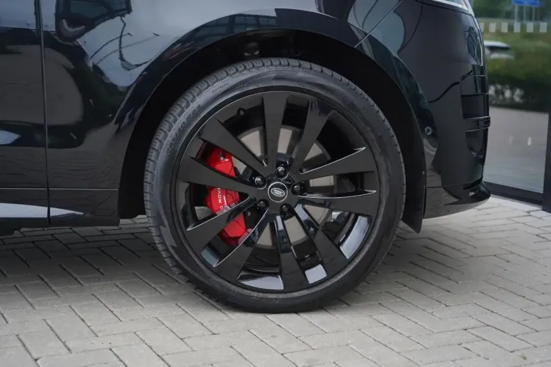 Land Rover Range Rover Sport din 2024 cu 35.803 km - oferta LAN117922 - foto 8