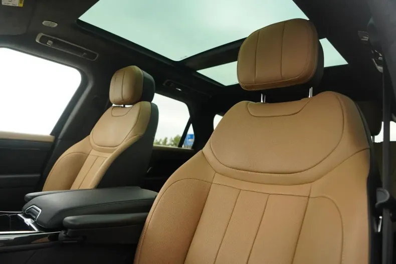 Land Rover Range Rover Sport din 2024 cu 35.803 km - oferta LAN117922 - foto 17