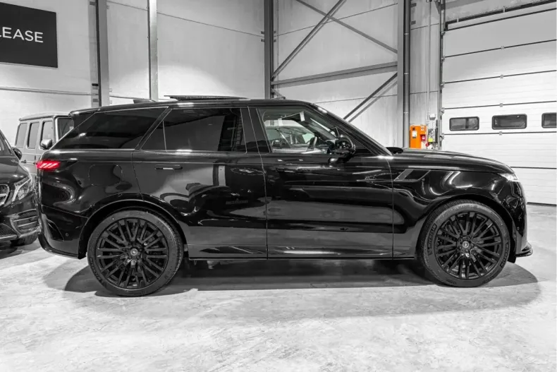 Land Rover Range Rover Sport din 2024 cu 37.990 km - oferta LAN117925 - foto 5