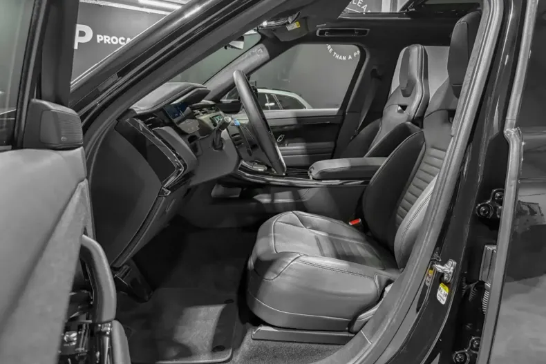 Land Rover Range Rover Sport din 2024 cu 37.990 km - oferta LAN117925 - foto 20