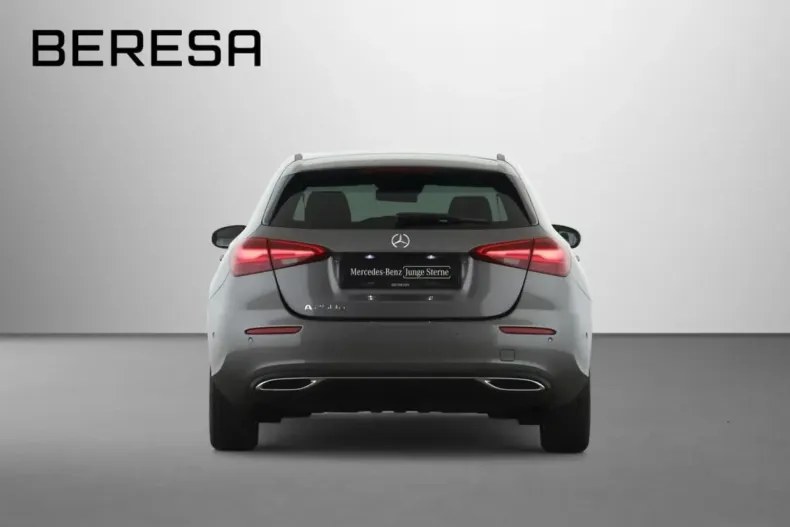 Mercedes-Benz A 250 din 2024 cu 4.200 km - oferta MER117926 - foto 4