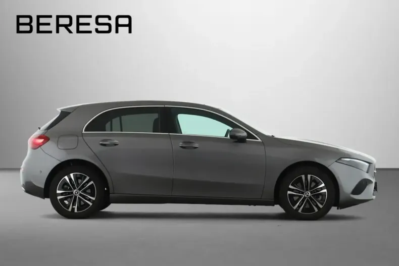 Mercedes-Benz A 250 din 2024 cu 4.200 km - oferta MER117926 - foto 6