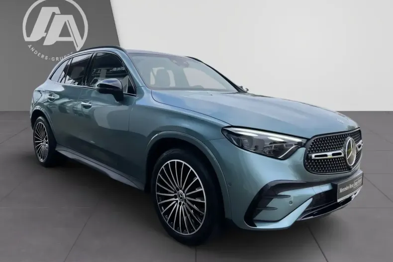 Mercedes-Benz GLC 300 din 2024 cu 28.206 km - oferta MER117927 - foto 4