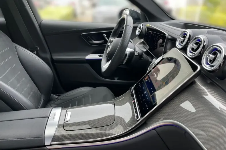 Mercedes-Benz GLC 300 din 2024 cu 28.206 km - oferta MER117927 - foto 9