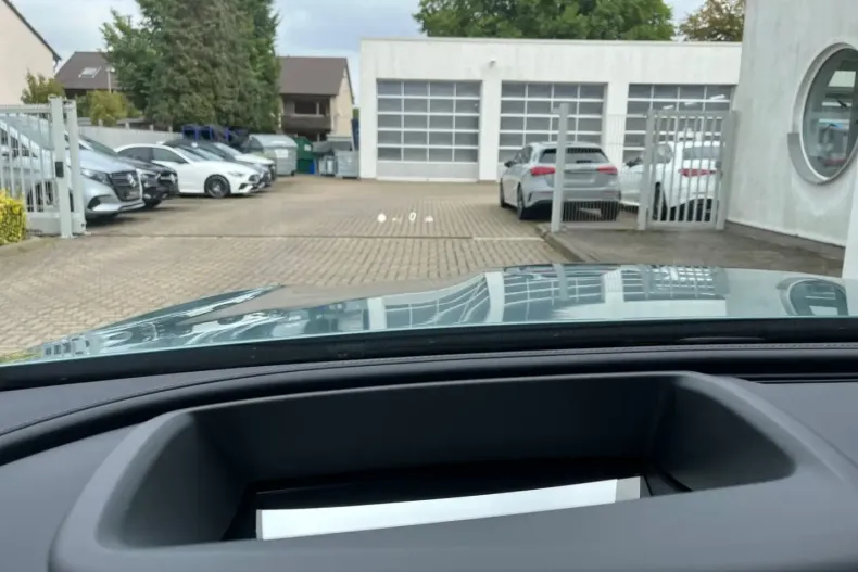 Mercedes-Benz GLC 300 din 2024 cu 28.206 km - oferta MER117927 - foto 17