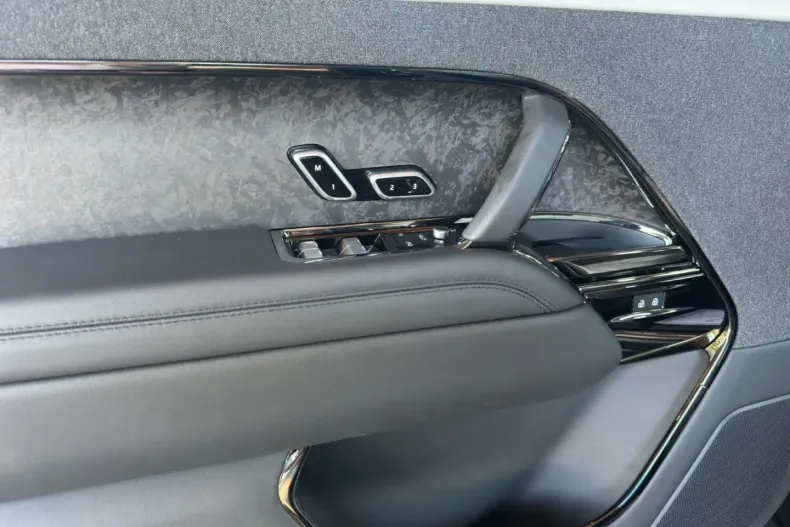 Land Rover Range Rover Sport din 2024 cu 30.410 km - oferta LAN117932 - foto 18