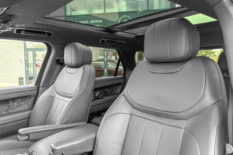 Land Rover Range Rover Sport din 2023 cu 38.000 km - oferta LAN117933 - foto 6