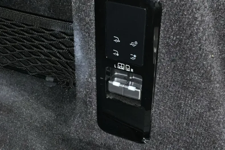 Land Rover Range Rover Sport din 2024 cu 45.185 km - oferta LAN117936 - foto 19