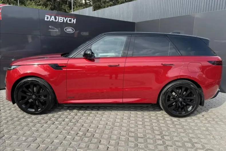 Land Rover Range Rover Sport din 2024 cu 22.263 km - oferta LAN117938 - foto 3