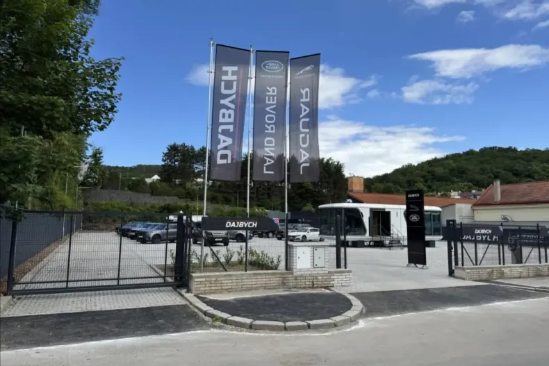 Land Rover Range Rover Sport din 2024 cu 22.263 km - oferta LAN117938 - foto 14