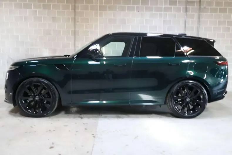 Land Rover Range Rover Sport din 2024 cu 22.000 km - oferta LAN117940 - foto 10