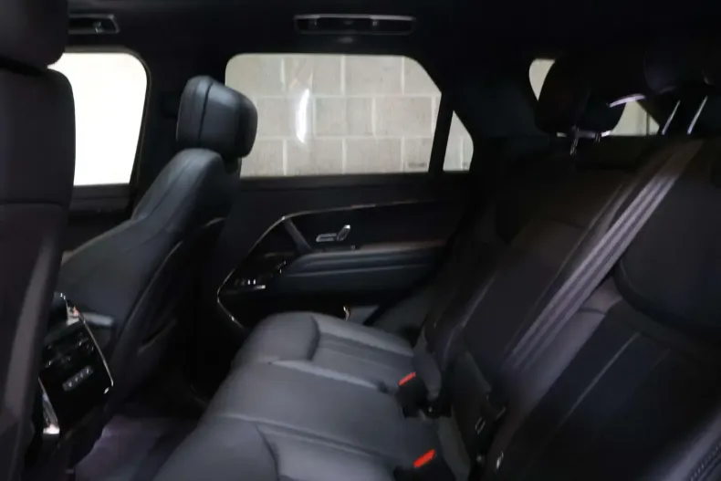 Land Rover Range Rover Sport din 2024 cu 22.000 km - oferta LAN117940 - foto 19