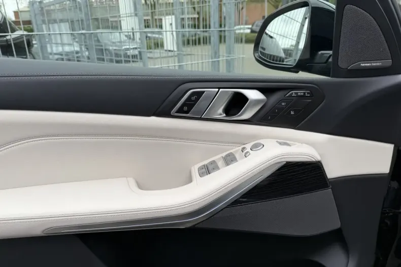 BMW X7 din 2024 cu 22.046 km - oferta BMW117941 - foto 5