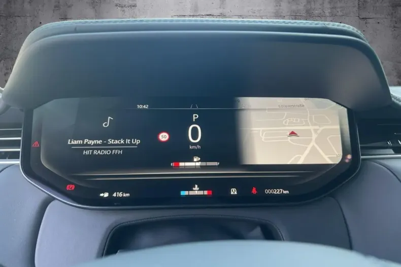 Land Rover Range Rover Sport din 2024 cu 21.490 km - oferta LAN117945 - foto 13