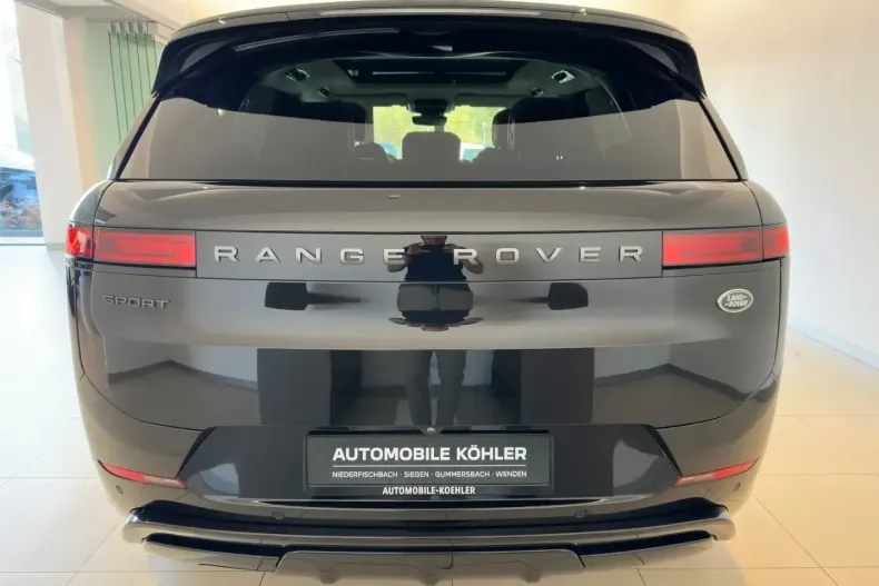 Land Rover Range Rover Sport din 2023 cu 46.200 km - oferta LAN117949 - foto 8