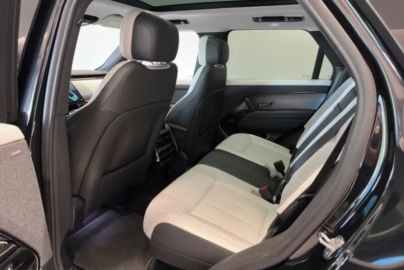 Land Rover Range Rover Sport din 2023 cu 46.200 km - oferta LAN117949 - foto 17