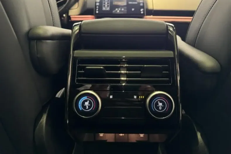 Land Rover Range Rover Sport din 2024 cu 24.500 km - oferta LAN117954 - foto 17