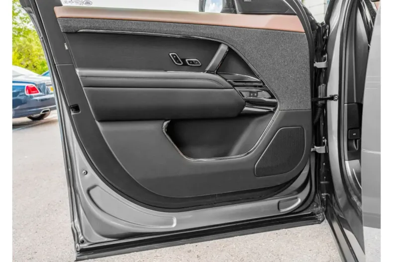 Land Rover Range Rover Sport din 2023 cu 74.000 km - oferta LAN117957 - foto 25