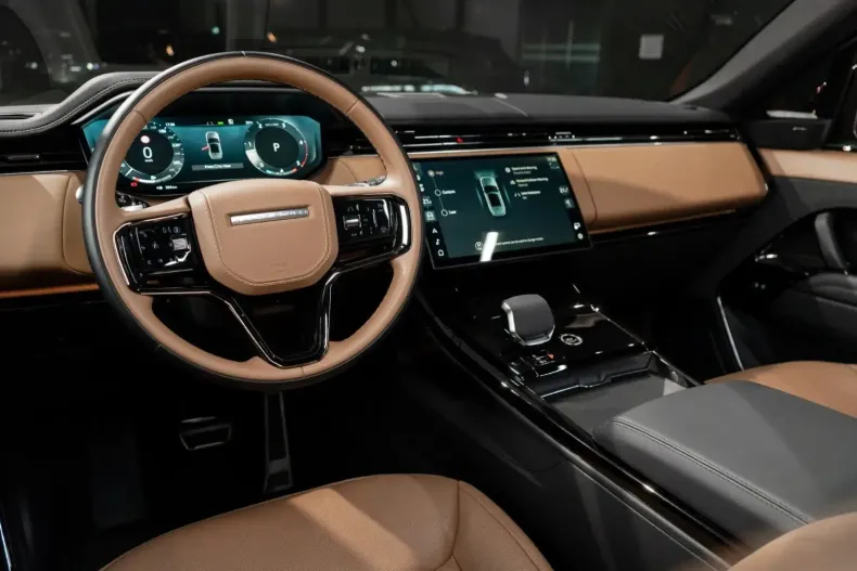 Land Rover Range Rover Sport din 2024 cu 40.653 km - oferta LAN117959 - foto 10