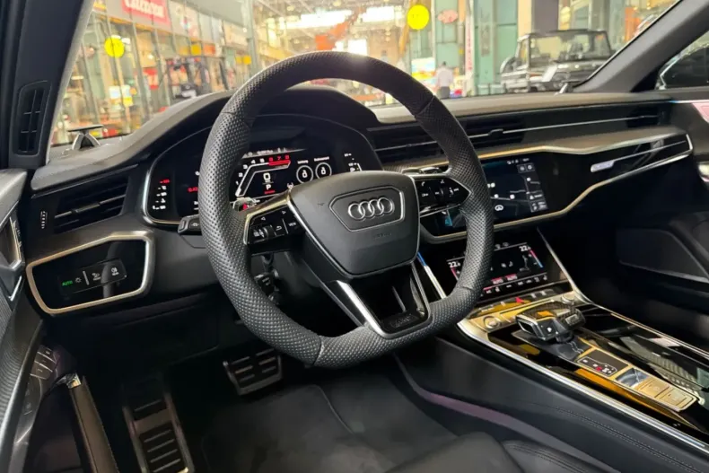 Audi RS6 din 2024 cu 2.050 km - oferta AUD117966 - foto 11