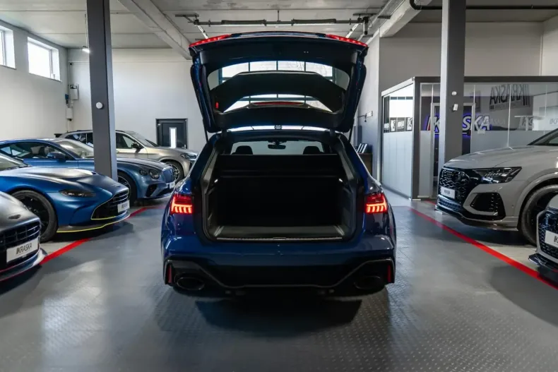 Audi RS6 din 2023 cu 1.607 km - oferta AUD117967 - foto 8