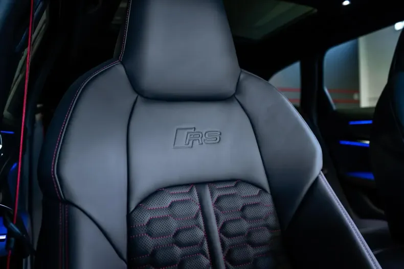 Audi RS6 din 2023 cu 1.607 km - oferta AUD117967 - foto 24